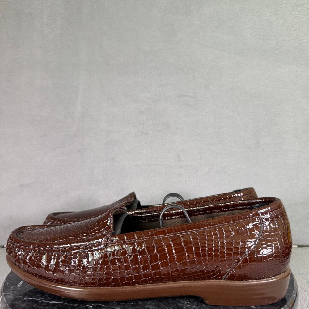 SAS Simplify Slip On Loafer Brown Croc Leather Upper Women’s Size 9M US